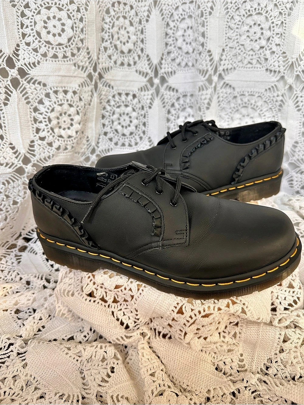 Dr. Martens 1461 Frill Nappa Leather Ruffle Oxford Shoes Black Women's Size 11